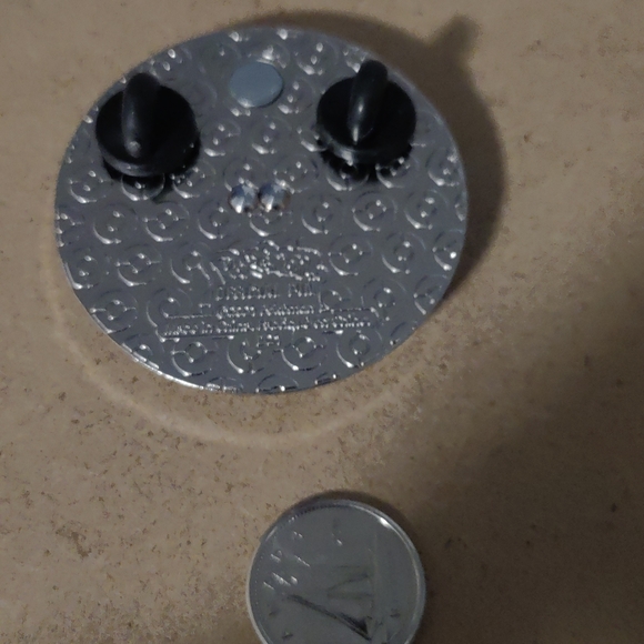 Pokemon Enamel Pin #11 - Picture 4 of 4